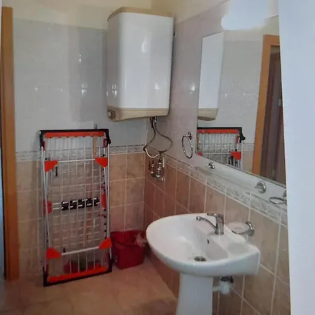 Beautiful 1-bed House Appartement Aglantzia