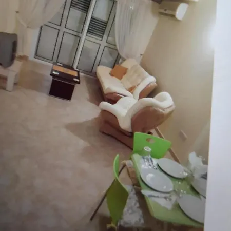 Beautiful 1-bed House Aglantzia