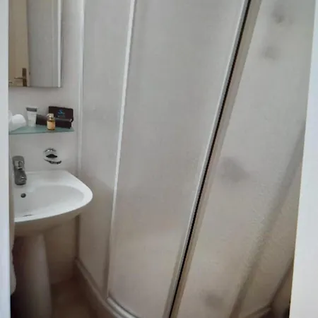 Beautiful 1-bed House Appartement *